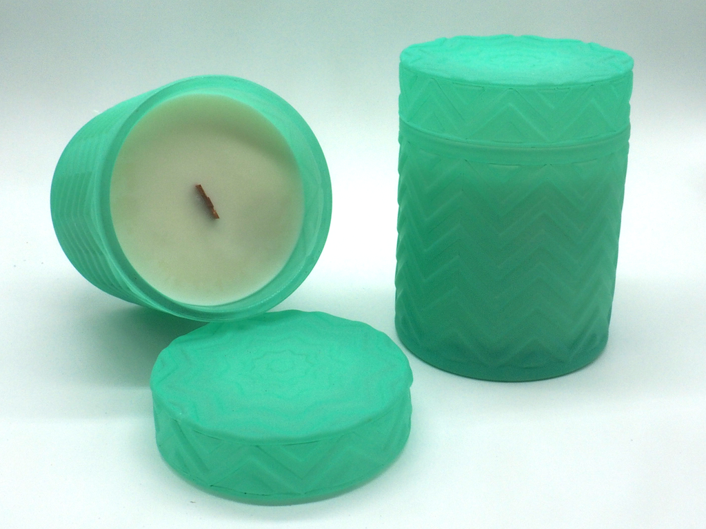 The Emerald Candle (Various Scents)